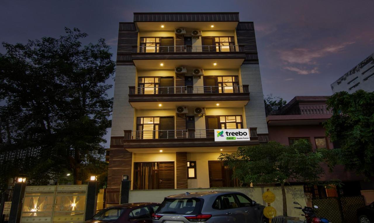 Treebo Swastika Premium Hotel Noida Eksteriør billede