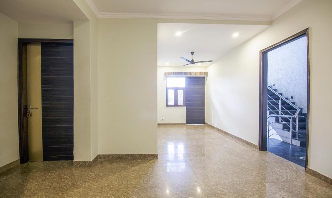 Treebo Swastika Premium Hotel Noida Eksteriør billede