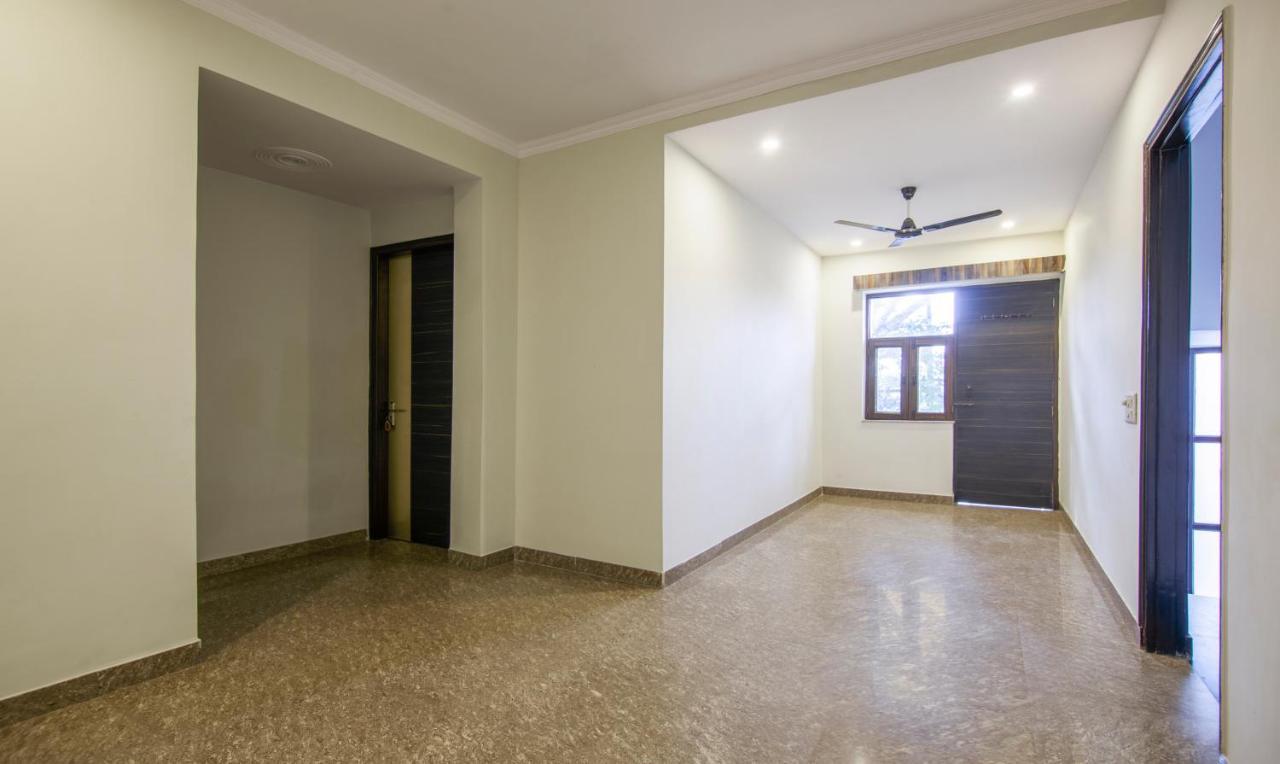 Treebo Swastika Premium Hotel Noida Eksteriør billede